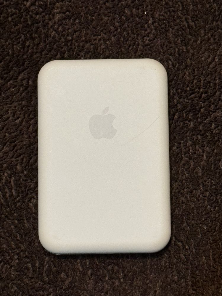 Apple MagSafe Battery Pack