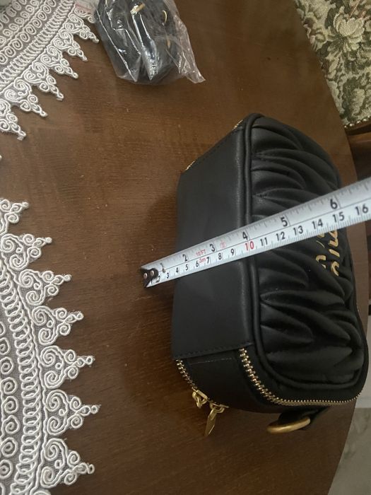 Geanta superba, Miu Miu