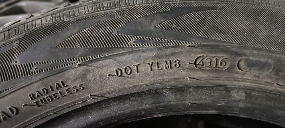 Cauciucuri Nokian 225/50/R18