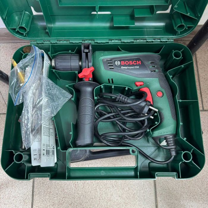 CB47/Дрель ударная Bosch EasyImpact 550 SK152001