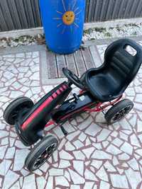 Kart cu pedale pentru copii