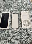 iPhone 13 128gb.