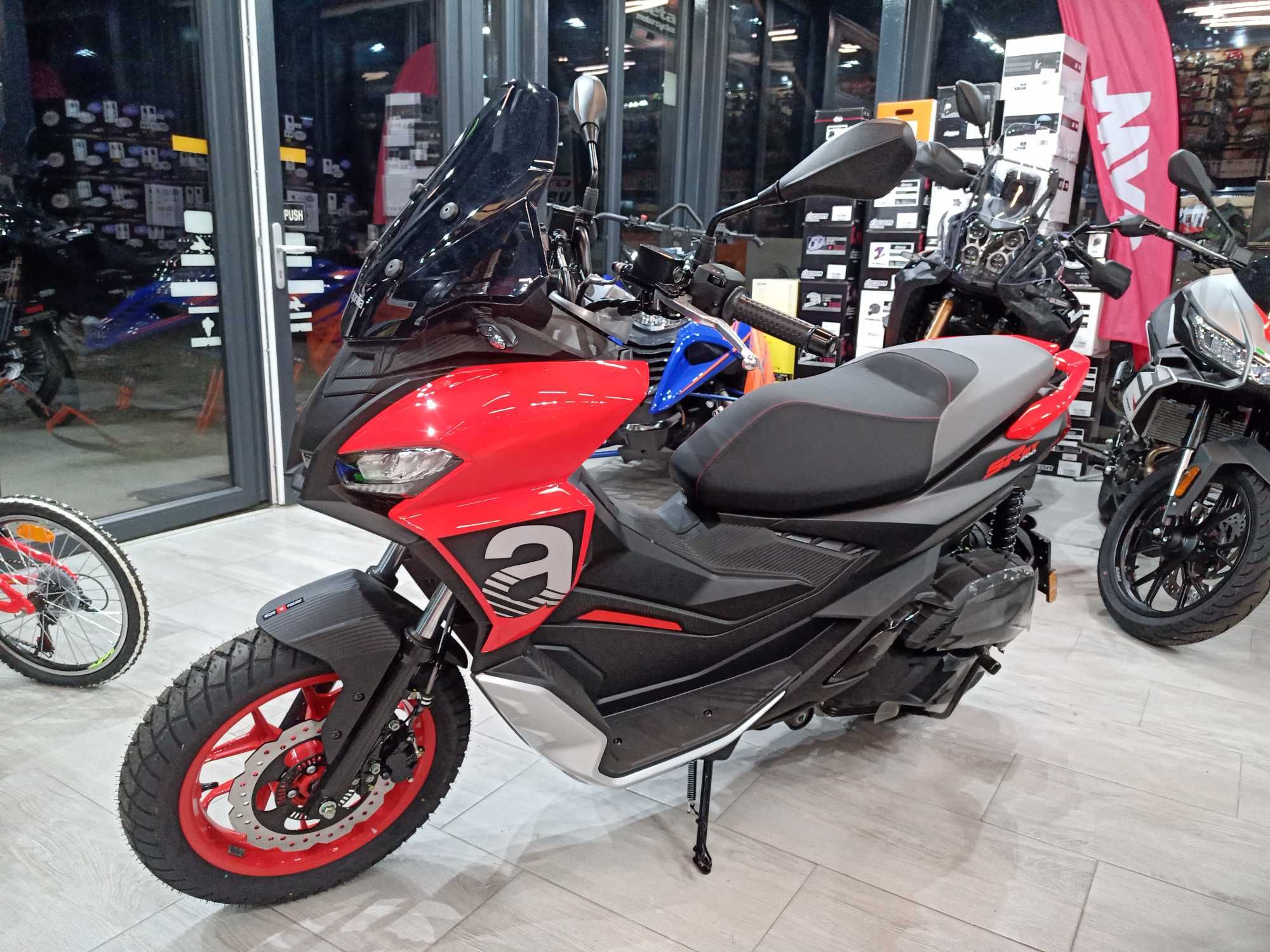 Aprilia SR GT 200 Sport-livrare din stoc  EST BIKE Campina