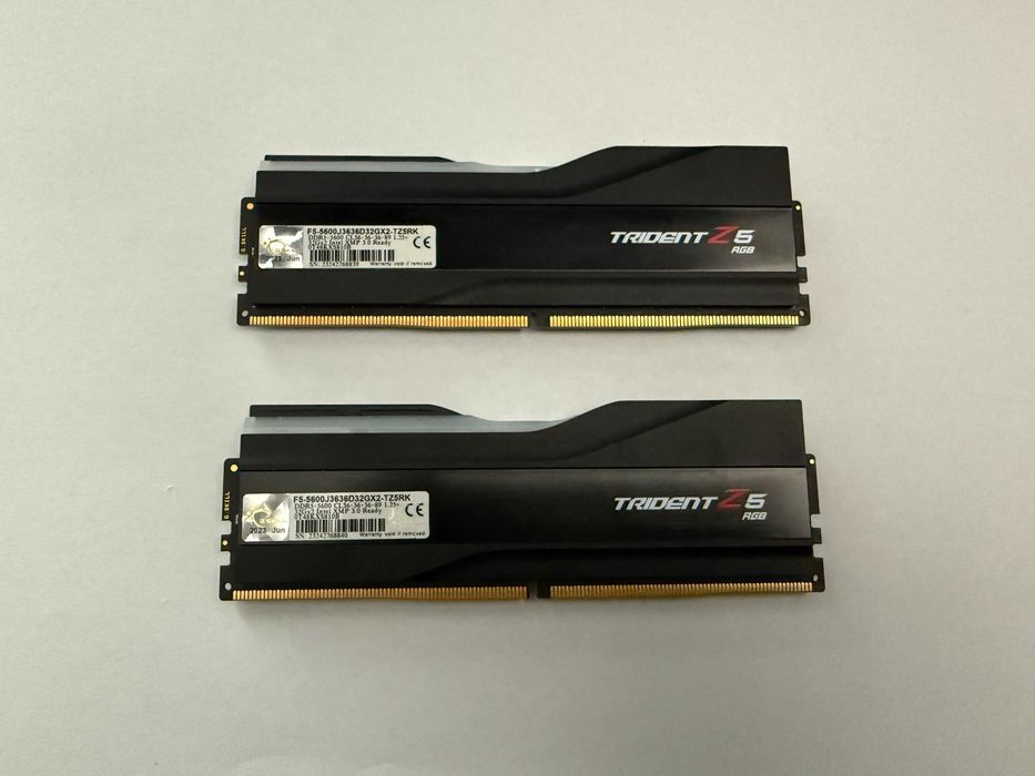 G.SKILL Trident Z5 RGB 64GB (2x32GB) DDR5 5600MHz - Garanție pe viață