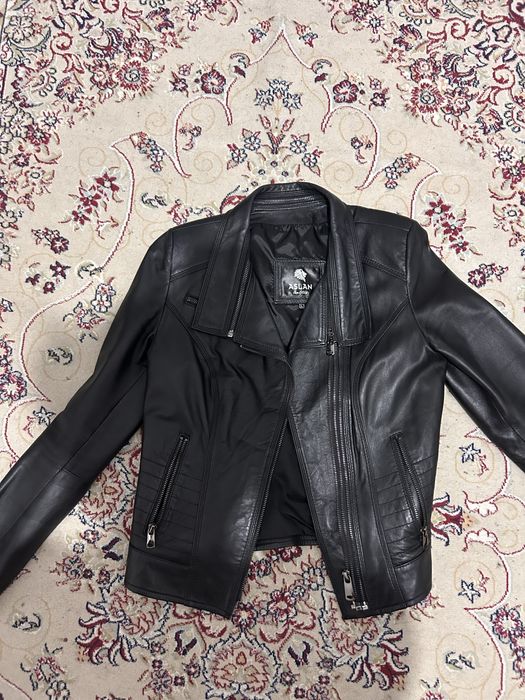 Продам кожаную косуху