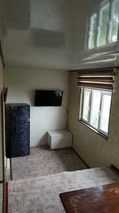 продается квартира 77  серия в мирзо улугбекском р-не