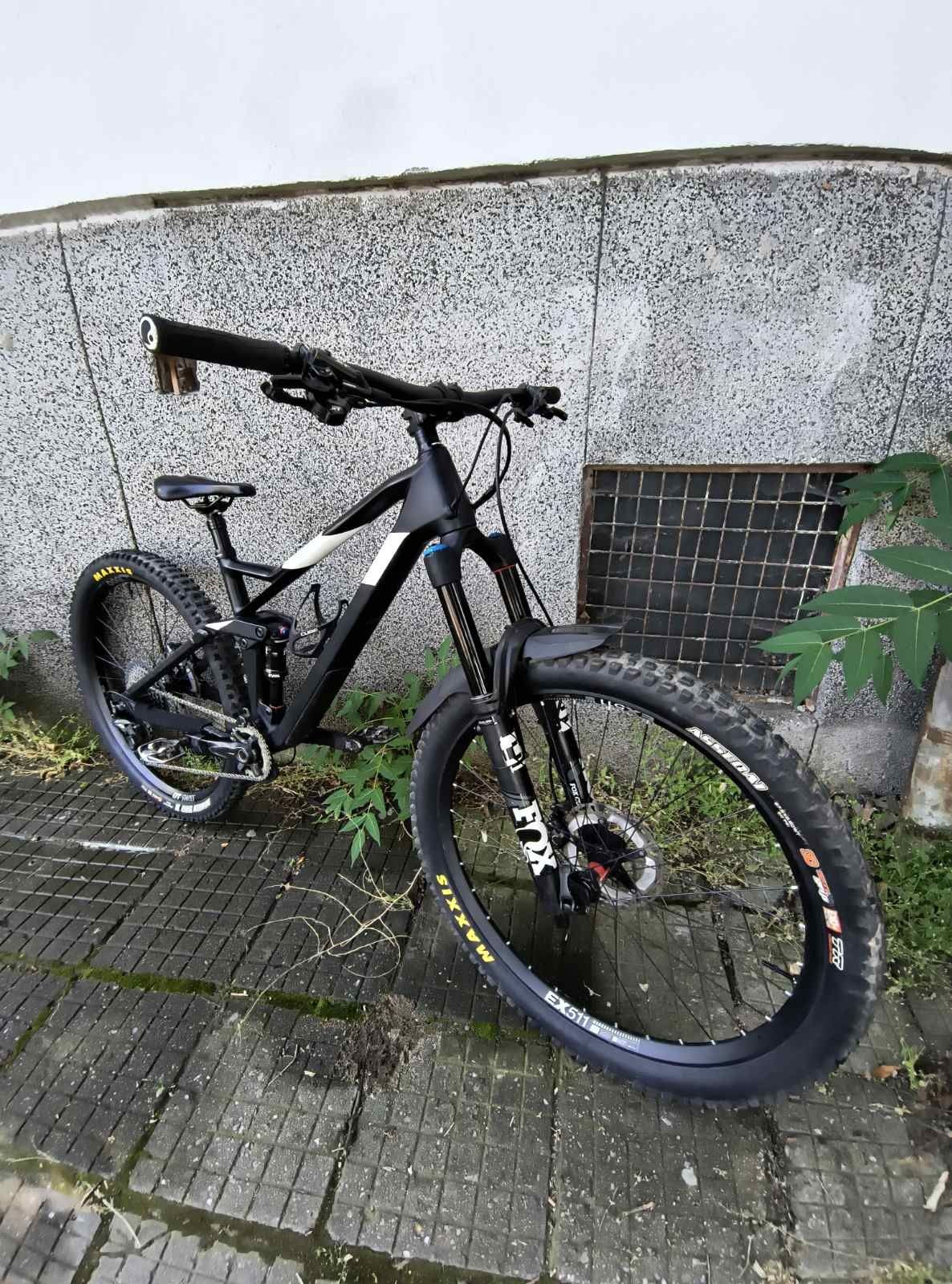 Cube stereo 140 carbon 2018 М размер