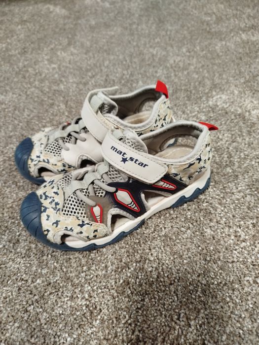 Детски обувки 10-15-20 лв.