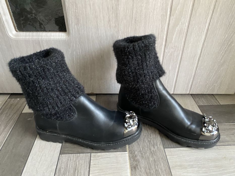 Ghete cu diamante