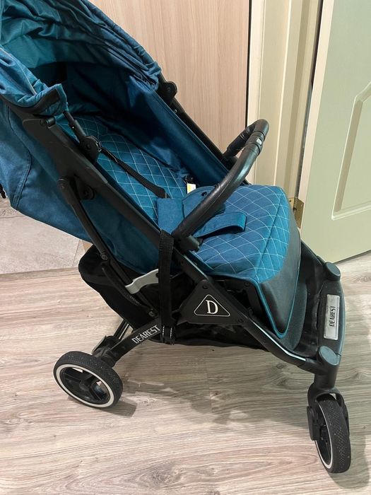 Продам коляску прогулочную