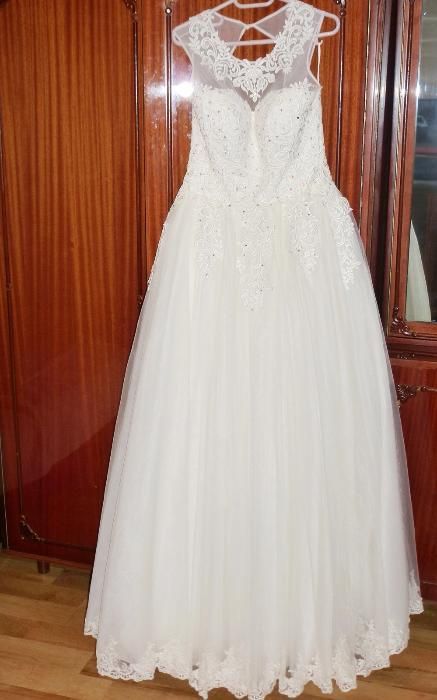 Rochie de mireasa printesa M
