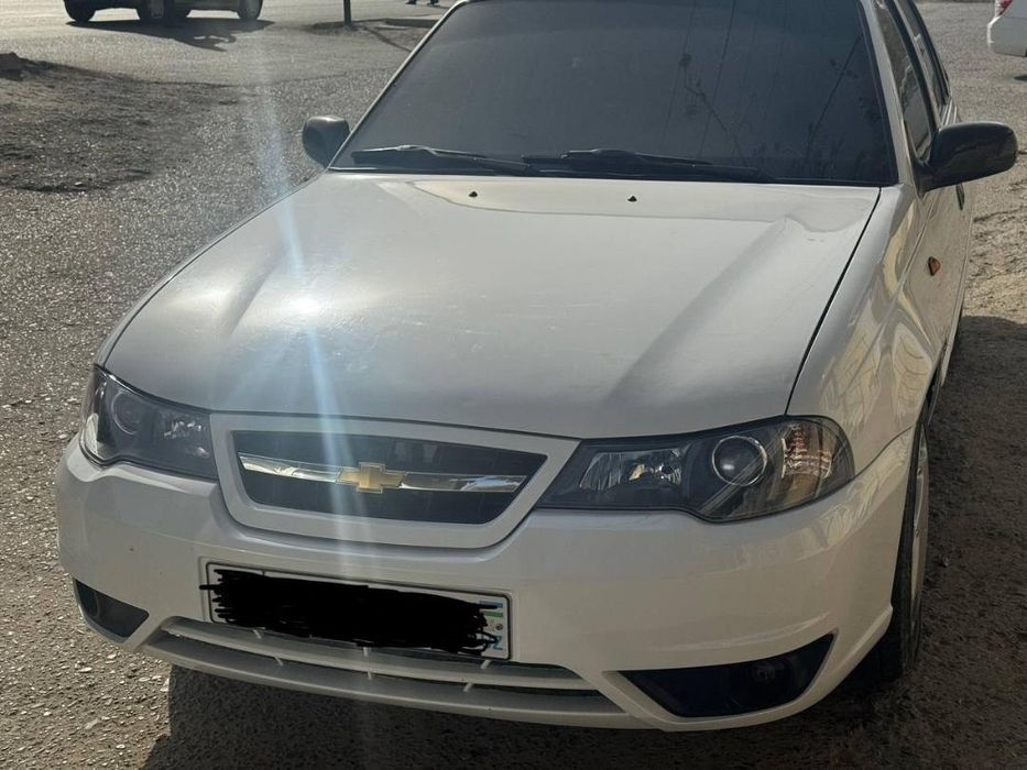 NEXIA 2 Сотилади