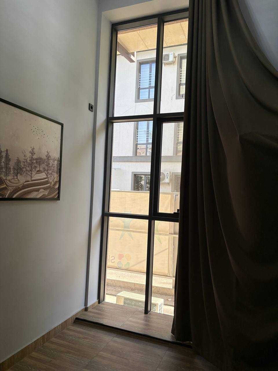 Markazda Ofis yoki Biznes Uchun Joy 232 m² C-5 Erudit. LaLi Restorani.