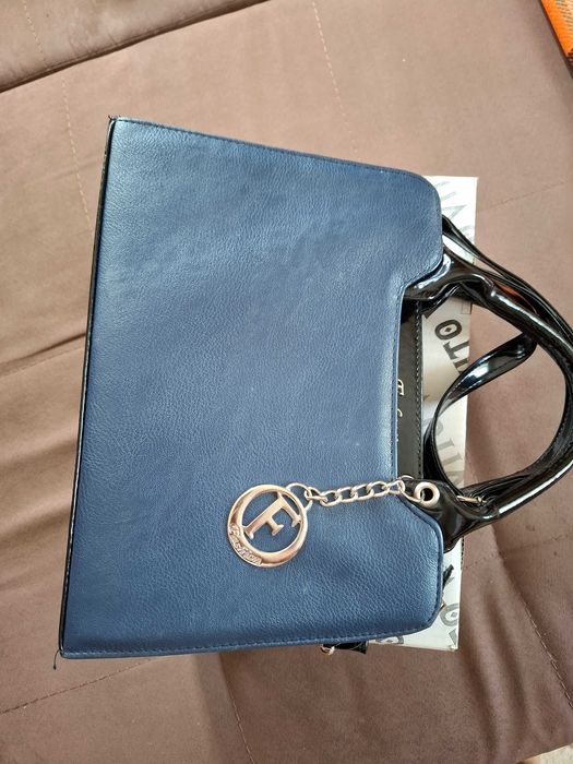 Дамска чанта (офис)