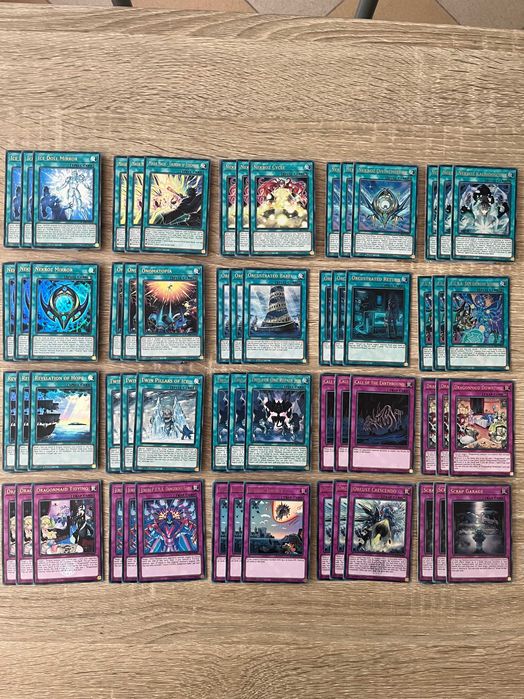 Yu-Gi-Oh! TCG Battles of Legend: Monster Mayhem карти