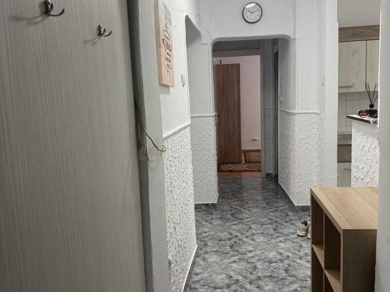 Apartament cu 3 camere de inchiriat Calea Ferentari nr 20