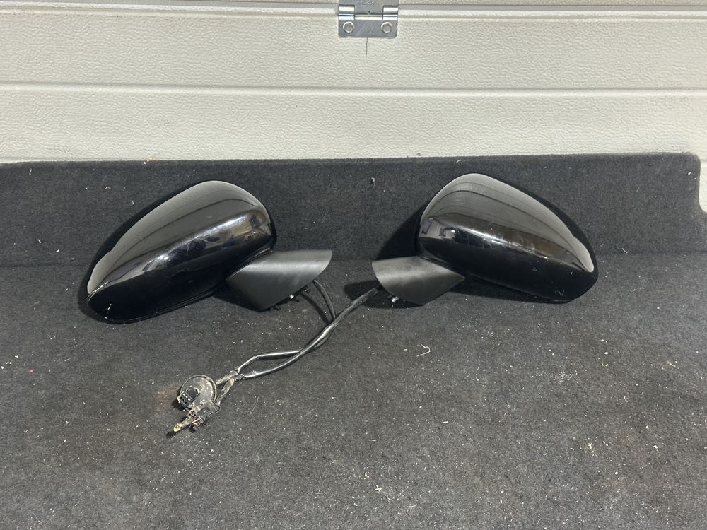 Oglinda stanga / oglinda dreapta /oglinzi Opel Corsa D