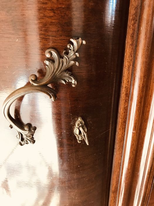 Set mobila 100 ani furnizor casa regala , fabrica Lengyel