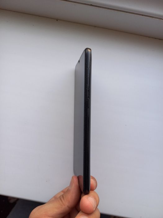 Samsung galaksi A20 idiyalniy