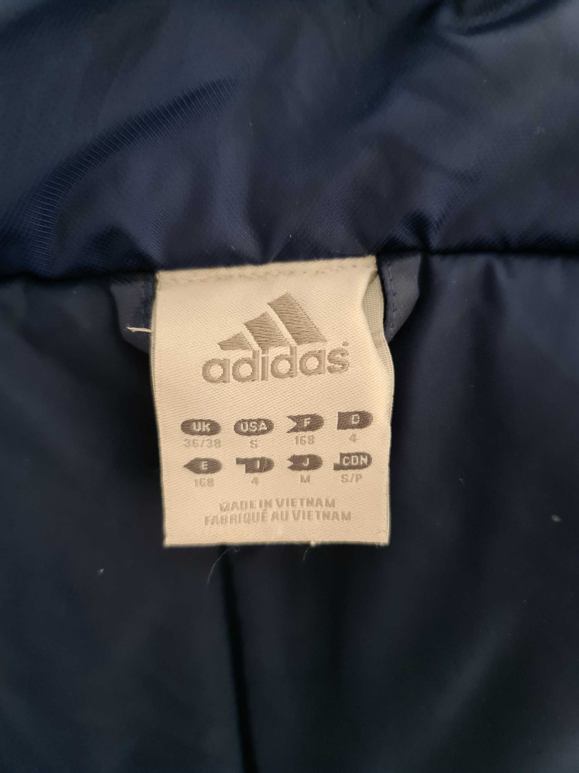 Geaca adidas albastra