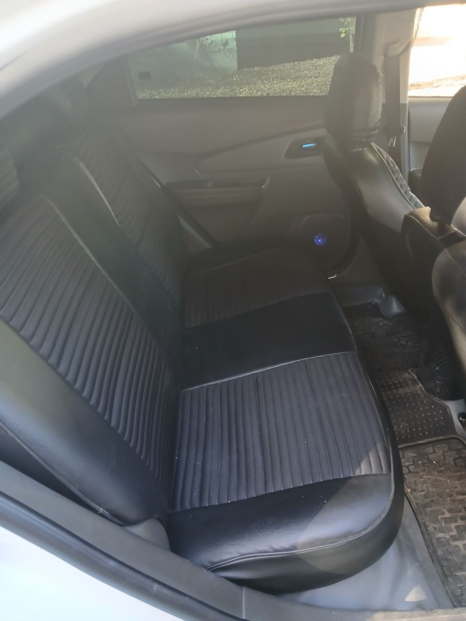 Cobalt 2016 kraska toza 9300
Mexanika 2 pozitsiya
Rangi oq 
Probeg 138