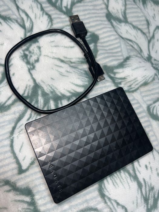 Жесткий диск для ноутбука 1 ТБ