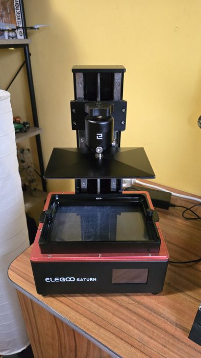 Imprimantă 3D Elegoo Saturn 4K – pentru reparații / piese