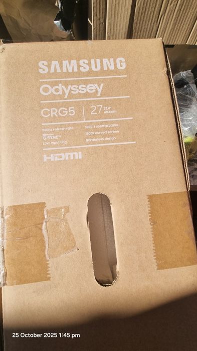 Monitor curbat Samsung Odyssey g5
