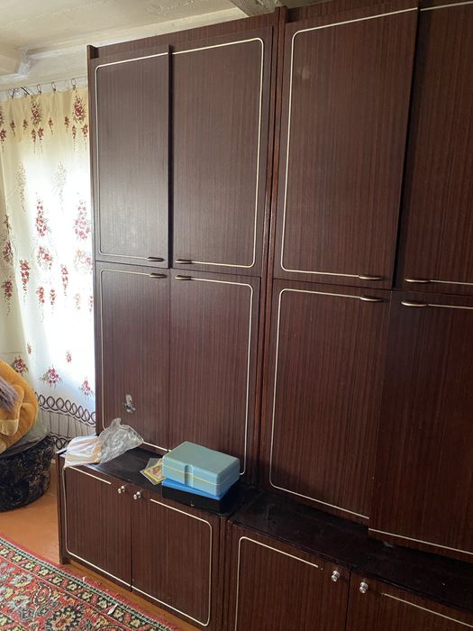 2  шкафа  б/у в хорошем состоянии
