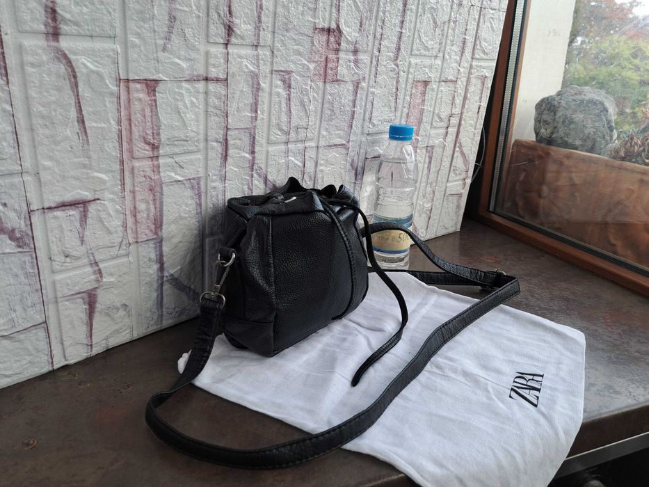 дамска чанта,малка черна чантичка,торба ZARA-естествена кожа