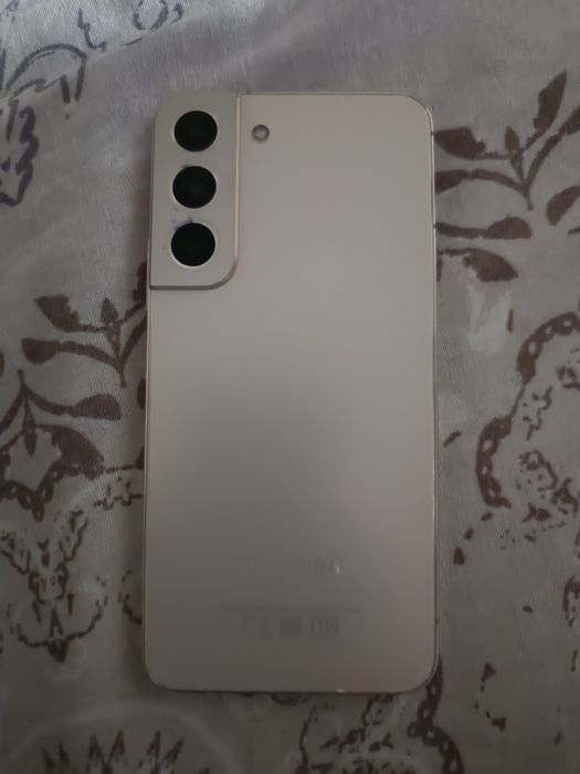 Самсунг с22 в идеальном состоянии