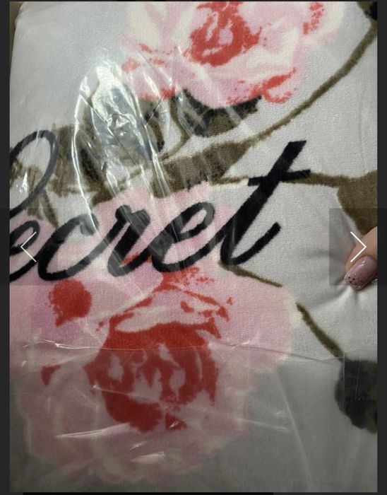Плед теплый от Victoria Secret