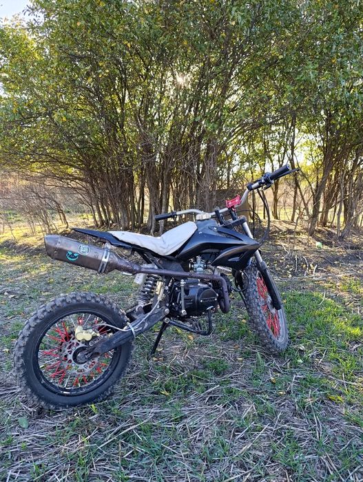 Vând cross 125 cc
