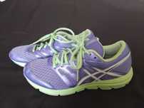 Дамски маратонки ASICS 36
