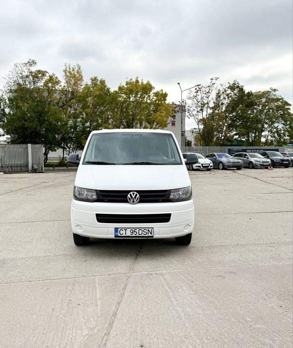 VW Transporter T5 8+1 Locuri 2011