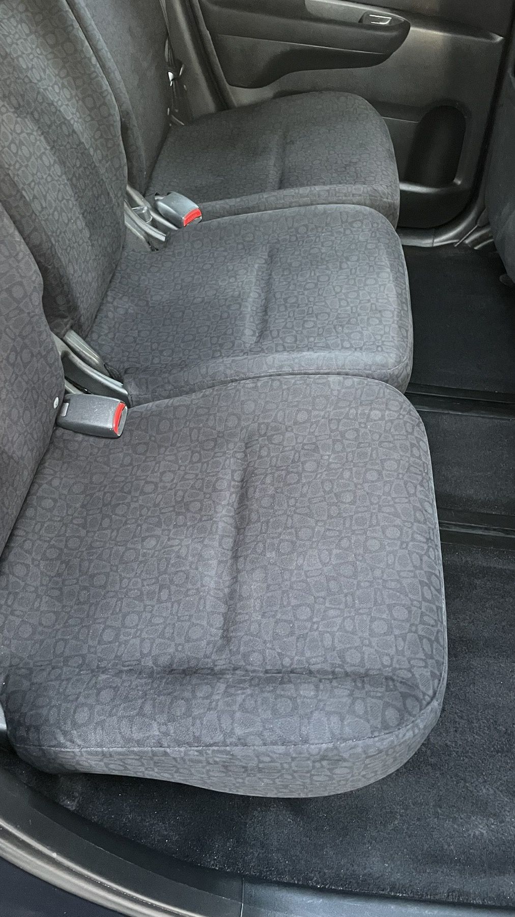 Honda FR-V minivan