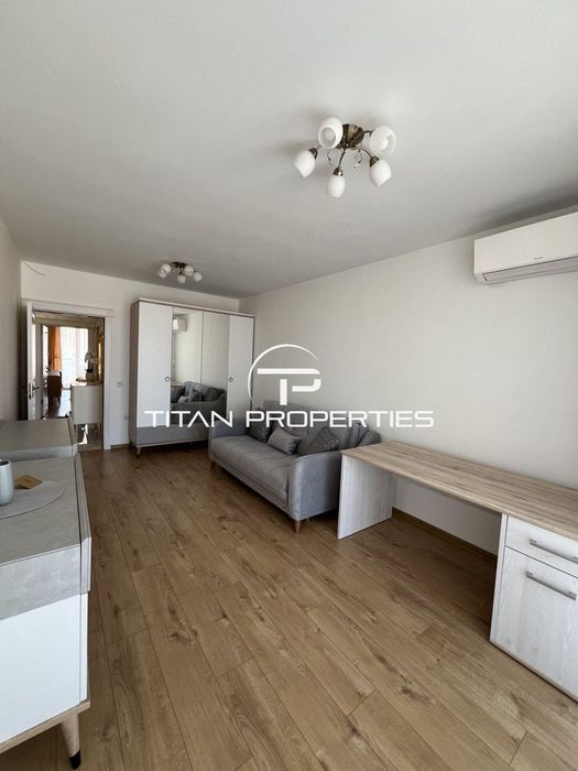 Тристаен апартамент, за продажба, Център