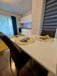 Inchiriez apartament zona Teilor
