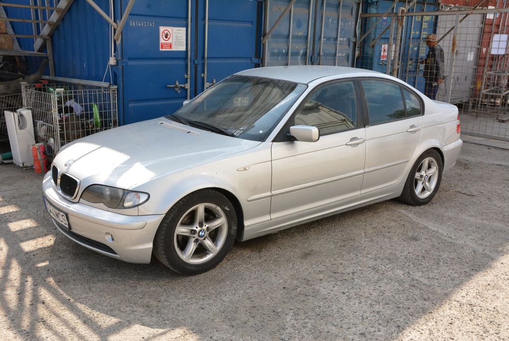 Dezmembrari  BMW 3 (E46)  1998  > 2007 318 i Benzina