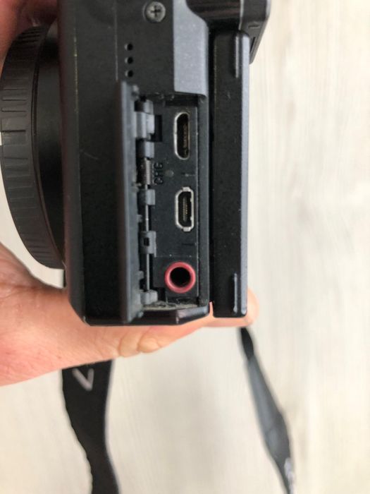 Sony a6300 mirrorless 4k body