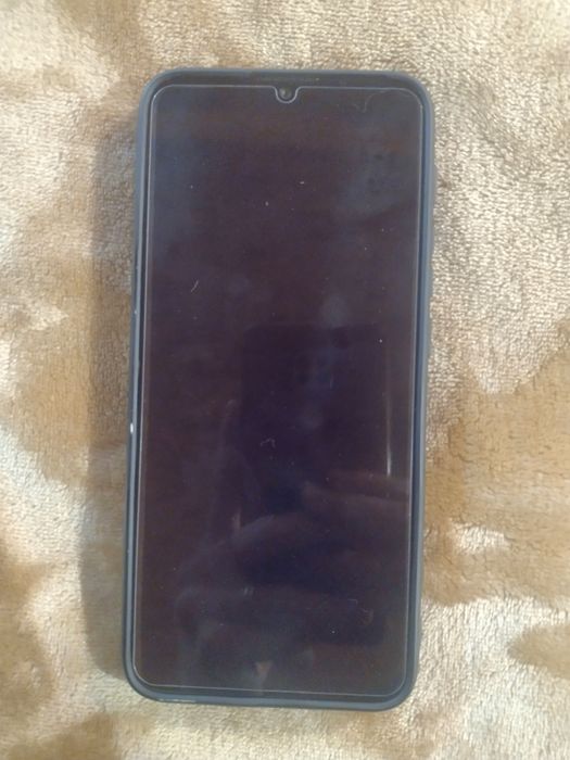 Продавам Motorola e7i power