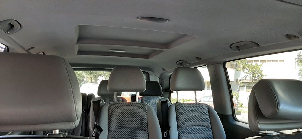 De vânzare, Mercedens vito
