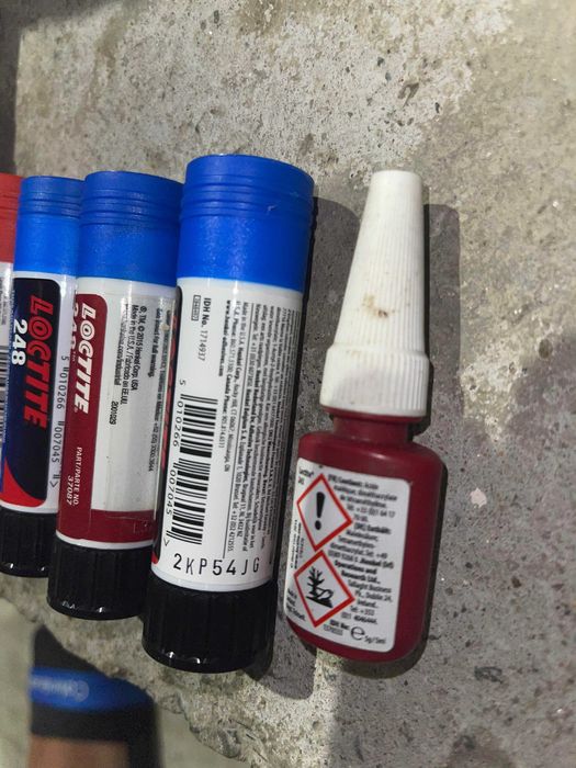 Adeziv filete LOCTITE,blocator filete