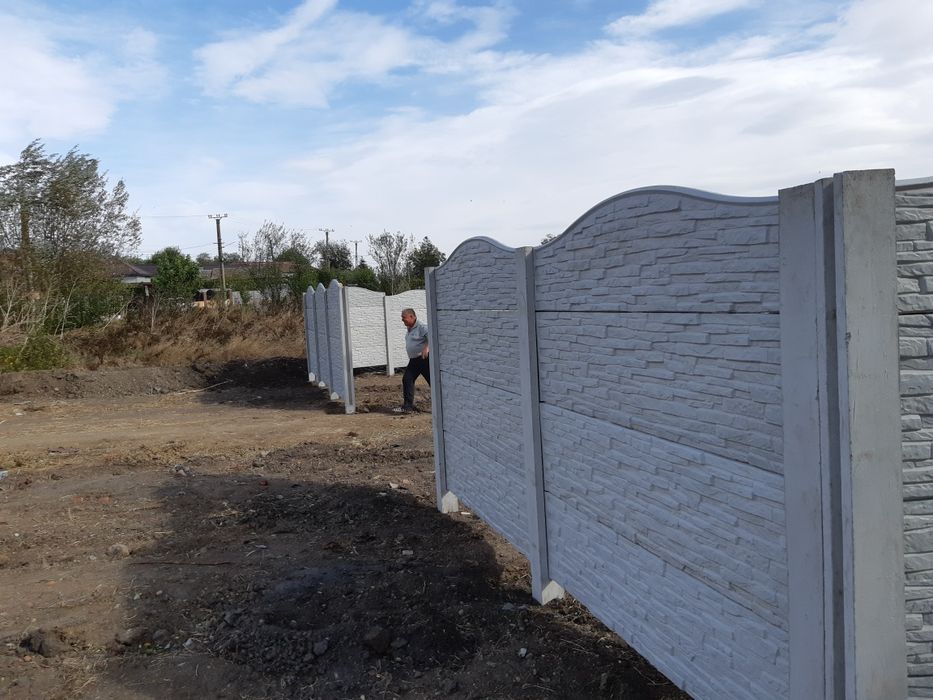 Vand si montez gard de beton