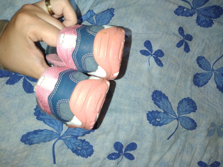 Adidas Superfit, 29 marimea+cadou pantofi,sandale!