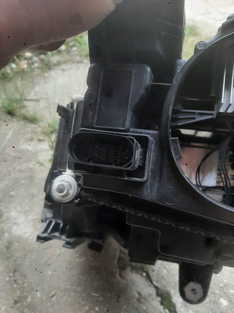 far led mercedes Gle coupe partea dreapta cu defect
