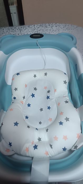 Cădiță pliabilă cu suport