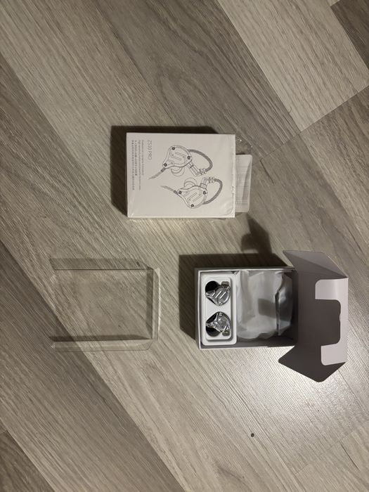 Casti Monitor In-ear KZ ZS10Pro silver-black