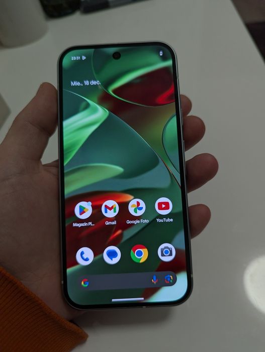 Vând Google Pixel 9