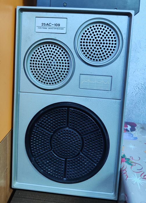 Продам колонки 25ас109